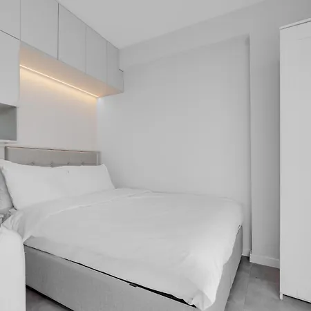 Cozy Flat Near Marmaray In Kadikoy アパート イスタンブール