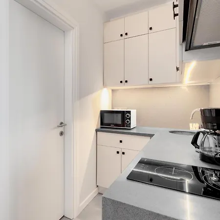 Cozy Flat Near Marmaray In Kadikoy *